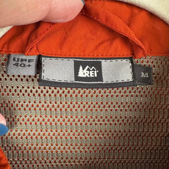 REI Men's Shirt Button Down UPF Hiking Fishing Rust Size Medium Gorpcore Outdoor - Picture 12 of 16